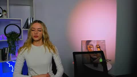 amelia lovely1 online show from March 20, 2026, 1:16 pm