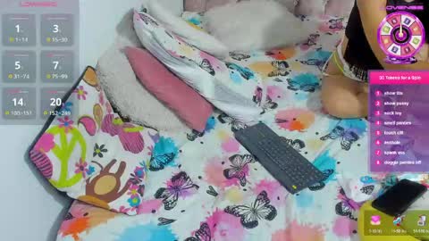 Amelia online show from April 15, 2026, 8:20 pm