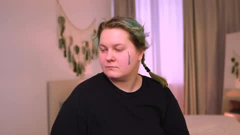 Snapshot of amelia_skyees chatting on May 24, 2026, 10:42 am Amelia online show from May 24, 2026, 10:42 am