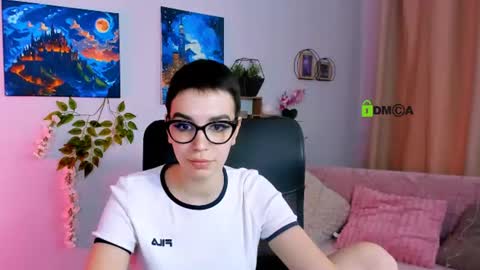 amelia_sun1 online show from June 29, 2026, 10:15 am