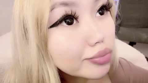 Amelia online show from February 28, 2025, 4:10 am