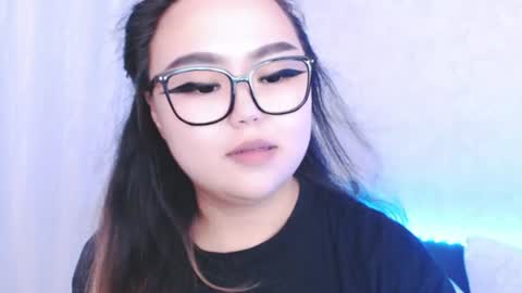 Snapshot of amelia_sunlight chatting on August 3, 2026, 5:06 pm Amelia online show from August 3, 2026, 5:06 pm