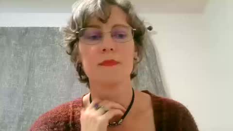 Snapshot of ameliaishka chatting on October 11, 2025, 10:19 pm Ameliaishka online show from October 11, 2025, 10:19 pm