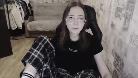 Amelia online show from January 8, 2025, 2:14 pm