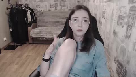 Amelia online show from March 2, 2025, 4:10 pm