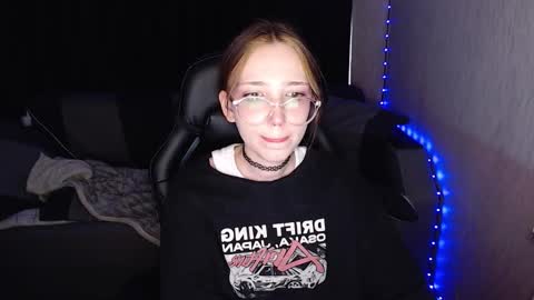 Amelia online show from October 12, 2025, 9:08 am