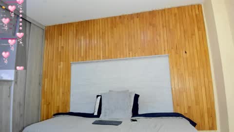 Snapshot of amelialeen7 chatting on November 13, 2025, 1:10 pm Daniela online show from November 13, 2025, 1:10 pm