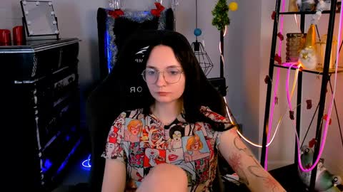 Amelia online show from December 20, 2024, 8:38 am