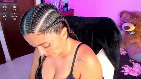 Snapshot of ameliamedina chatting on January 14, 2025, 9:13 am I am Ame Nice to meet you online show from January 14, 2025, 9:13 am