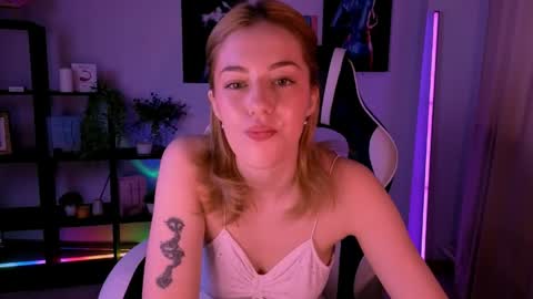 ameliarosaline online show from May 28, 2026, 3:04 am
