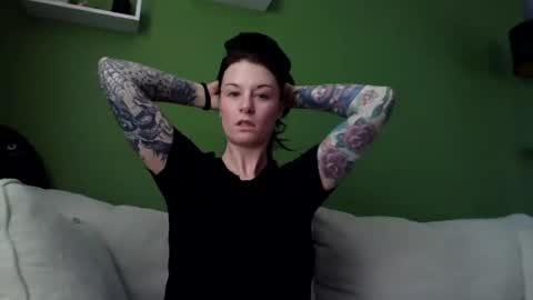 Amelia Winterz online show from February 16, 2026, 7:10 pm