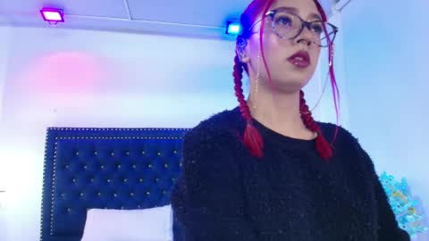 Snapshot of amelie_adamsx chatting on April 16, 2026, 11:11 am Amelie online show from April 16, 2026, 11:11 am