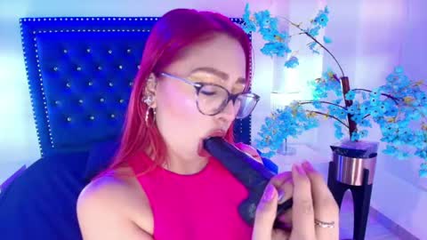 Snapshot of amelie_adamsx chatting on April 24, 2026, 11:12 am Amelie online show from April 24, 2026, 11:12 am
