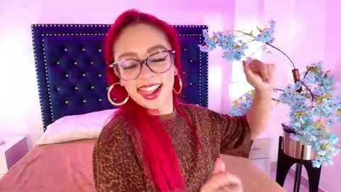 Snapshot of amelie_adamsx chatting on May 29, 2026, 11:30 am Amelie online show from May 29, 2026, 11:30 am