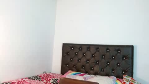 Ameliejoness  online show from July 21, 2026, 7:49 pm
