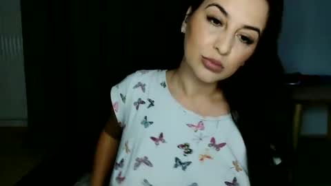 Snapshot of ameliesander chatting on May 27, 2026, 12:07 am ameliesander online show from May 27, 2026, 12:07 am
