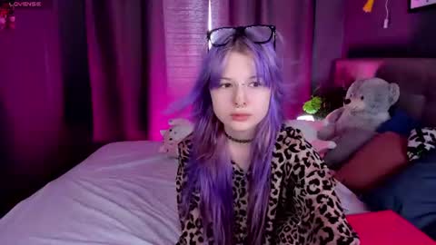 Amelia online show from July 24, 2026, 10:35 am