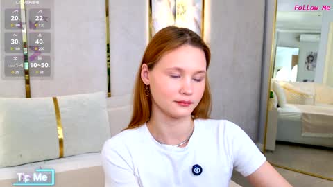 AmeliRoyse online show from April 4, 2026, 5:21 pm