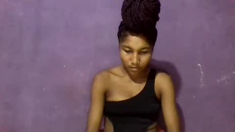 amelisy20005 online show from January 18, 2026, 5:06 pm