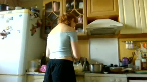 Snapshot of amelly777 chatting on July 3, 2026, 3:18 pm amelly777 online show from July 3, 2026, 3:18 pm