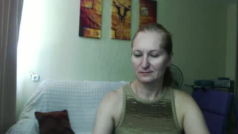 Snapshot of amelly777 chatting on July 18, 2026, 1:15 pm amelly777 online show from July 18, 2026, 1:15 pm