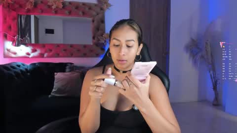          online show from June 5, 2026, 12:33 pm