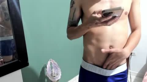 Snapshot of americanbig_dick chatting on June 26, 2026, 6:07 am Lucian online show from June 26, 2026, 6:07 am