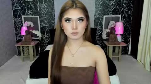 Snapshot of amethyst_claire chatting on November 5, 2025, 5:29 am Claire online show from November 5, 2025, 5:29 am