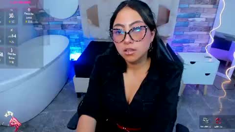 amhira_tay online show from July 22, 2026, 7:05 pm