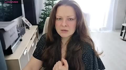 Mila online show from April 11, 2026, 4:50 am