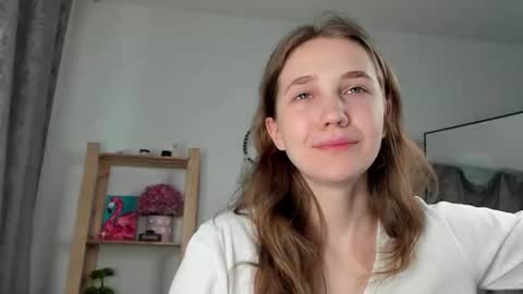 Emily online show from May 6, 2026, 9:25 am