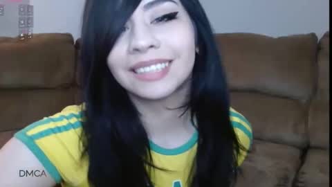 Snapshot of amilustxx chatting on March 14, 2026, 7:19 pm amilust online show from March 14, 2026, 7:19 pm