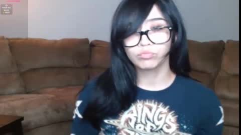 Snapshot of amilustxx chatting on May 2, 2026, 6:13 pm amilust online show from May 2, 2026, 6:13 pm