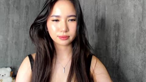 Snapshot of amina_artin chatting on January 11, 2025, 9:25 pm Amina online show from January 11, 2025, 9:25 pm