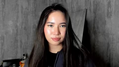 Snapshot of amina_artin chatting on March 8, 2025, 7:42 pm Amina online show from March 8, 2025, 7:42 pm