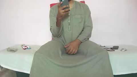 Amir online show from October 10, 2025, 9:19 am