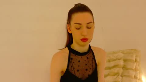 ammellia_x online show from July 21, 2026, 4:37 am