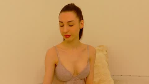 ammellia_x online show from July 23, 2026, 5:16 am