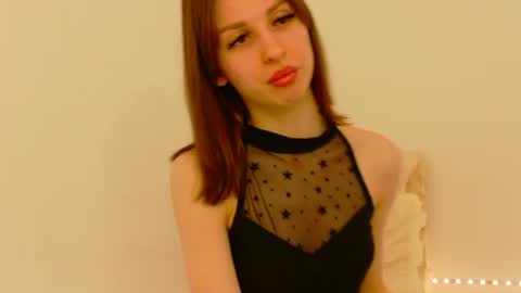 ammellia_x online show from July 28, 2026, 5:25 am
