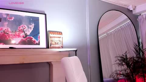 Ammy Nova online show from September 9, 2025, 7:46 pm