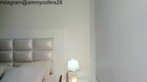 Snapshot of ammycollins28 chatting on December 19, 2024, 3:29 am online show from December 19, 2024, 3:29 am
