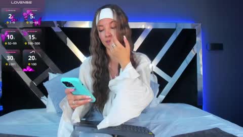 Ammy Jones online show from March 30, 2026, 8:32 pm