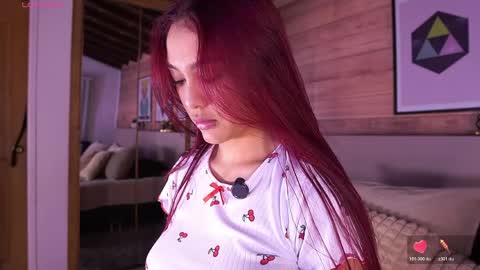 Ammy Scott  online show from April 2, 2026, 7:55 pm