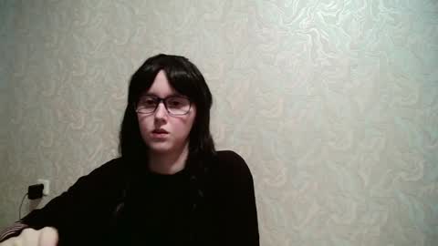 Snapshot of amomira chatting on May 4, 2026, 2:24 pm Amomira online show from May 4, 2026, 2:24 pm
