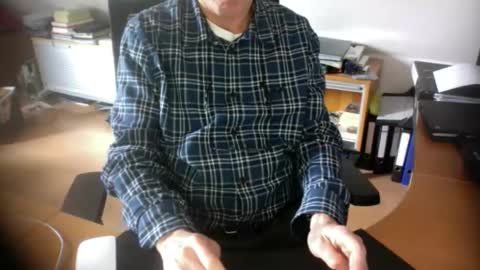 Amor2200 online show from March 5, 2026, 8:32 am