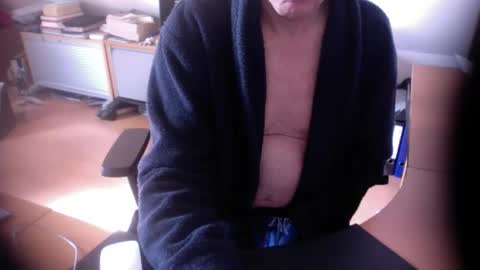 Amor2200 online show from March 8, 2026, 11:14 am