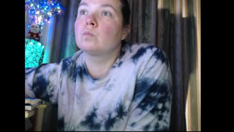 amorelara online show from October 22, 2025, 11:43 am