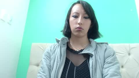 amoremerchmar online show from July 14, 2026, 3:22 am