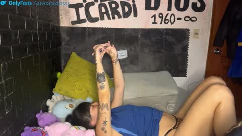 Snapshot of amorxdos chatting on January 13, 2026, 4:29 am Barderitos online show from January 13, 2026, 4:29 am