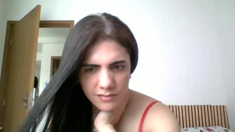 amputeeluna online show from December 29, 2024, 2:31 pm